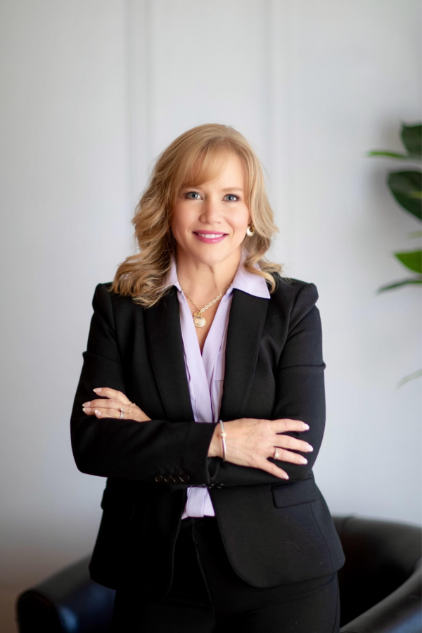 2025 HLS Headshot Professional