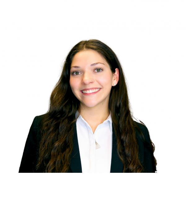 Mackenzie Brennan headshot (1)